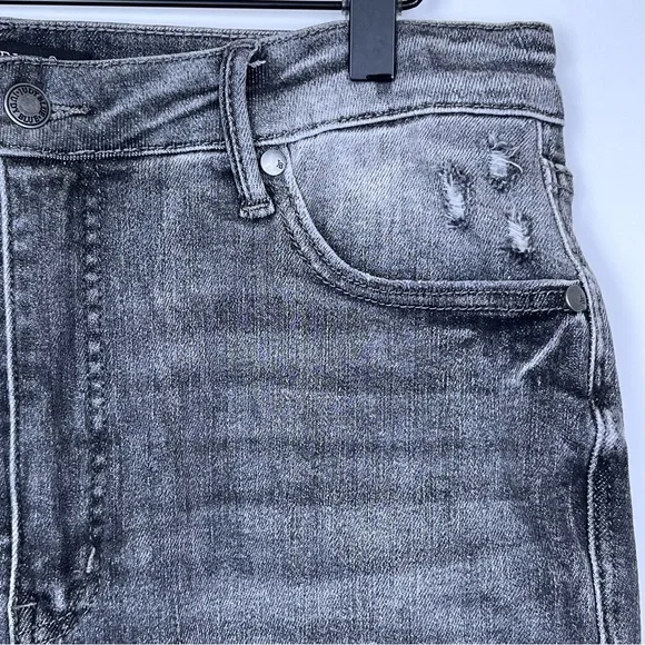 Judy Blue Jeans Size 31 Gray Denim High Waist Tummy Control Released Hem - Picture 9 of 16